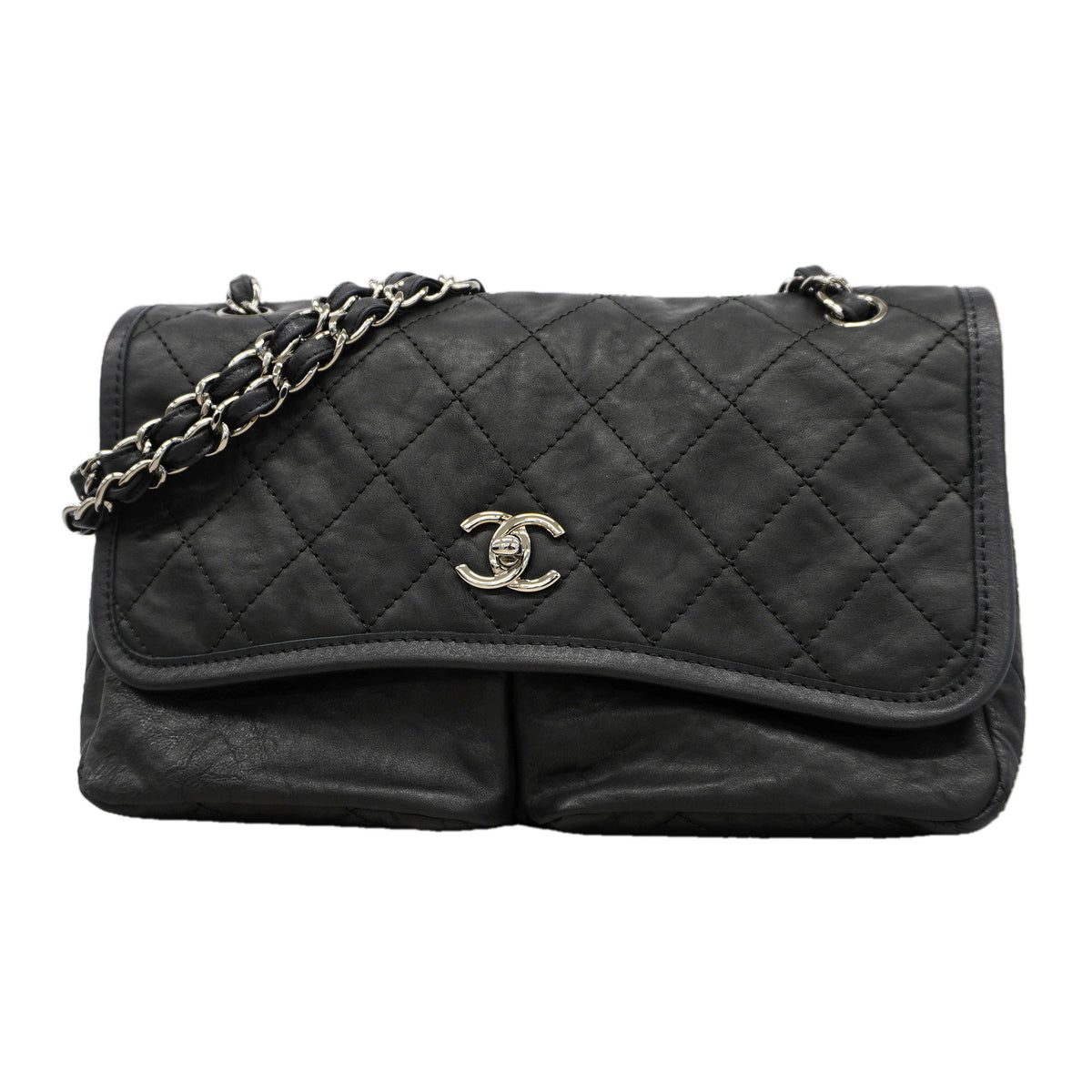 【6id5786】シャネル ショルダーバッグ マトラッセ Wチェーン レザー ブラック シルバー金具【中古】レディース