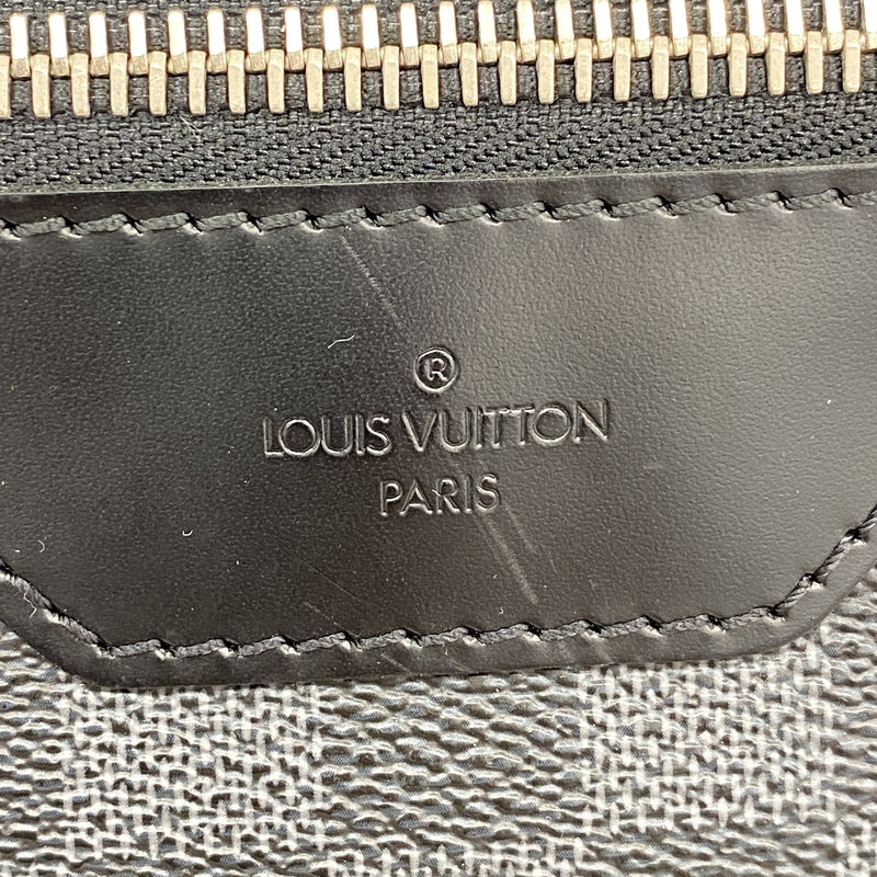 【6id5802】ルイヴィトン ショルダーバッグ ダミエ・グラフィット トマス N58028 ブラック【中古】メンズ