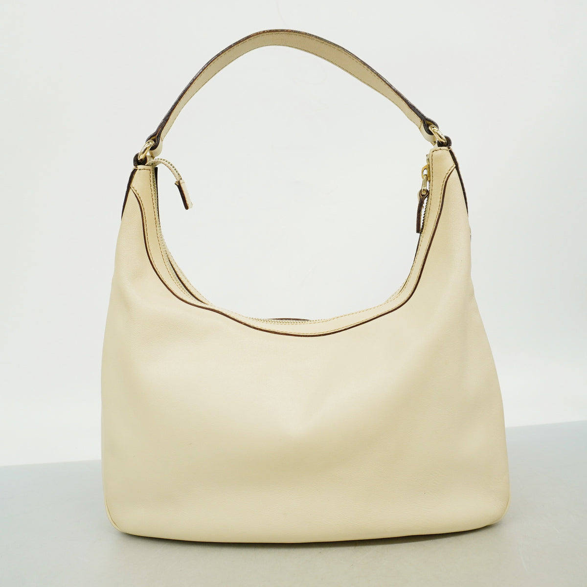 【6id5804】グッチ ショルダーバッグ レザー アイボリー ゴールド金具【中古】レディース