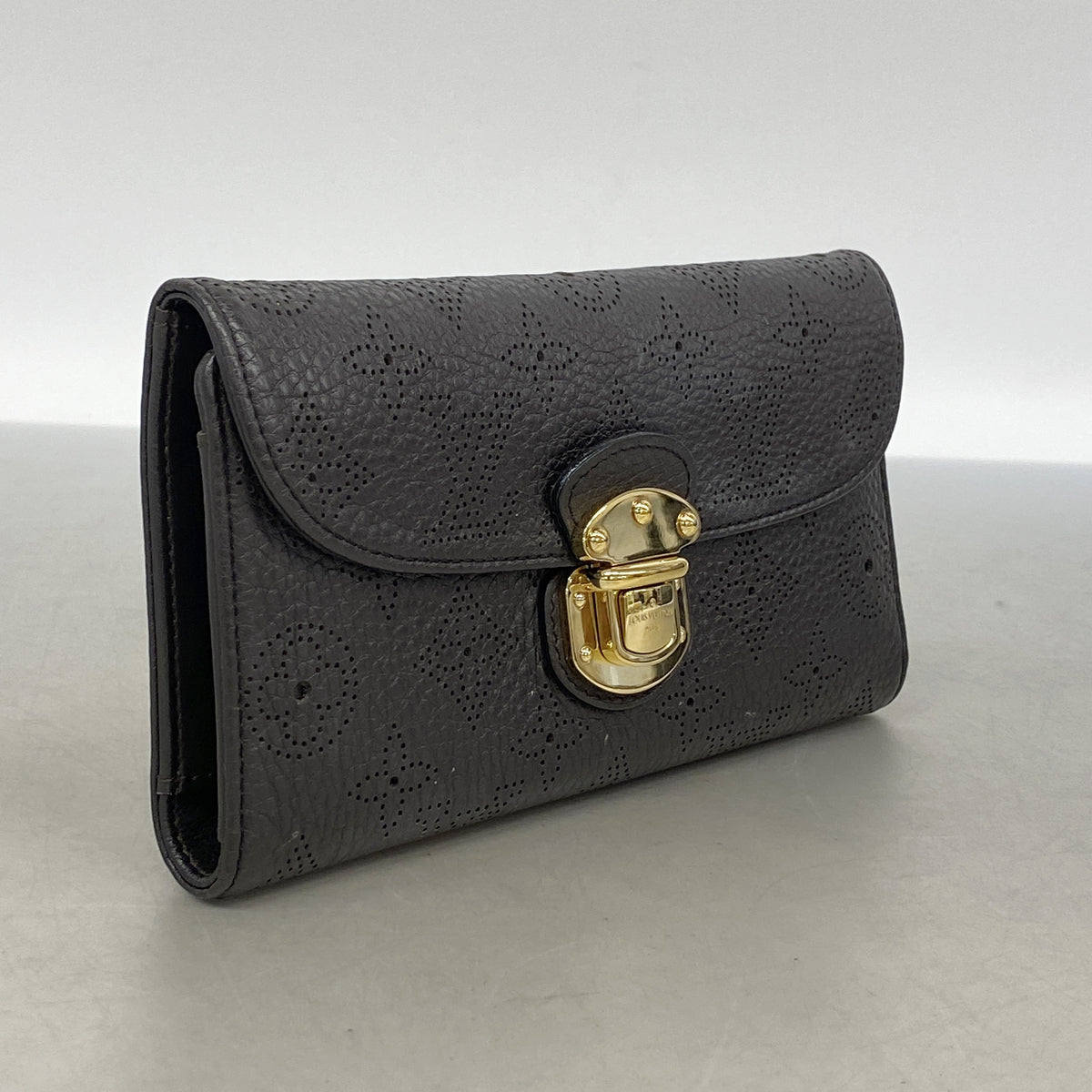 【6id5831】ルイヴィトン 三つ折り長財布 マヒナ ポルトフォイユアメリア M95968 ショコラ【中古】レディース