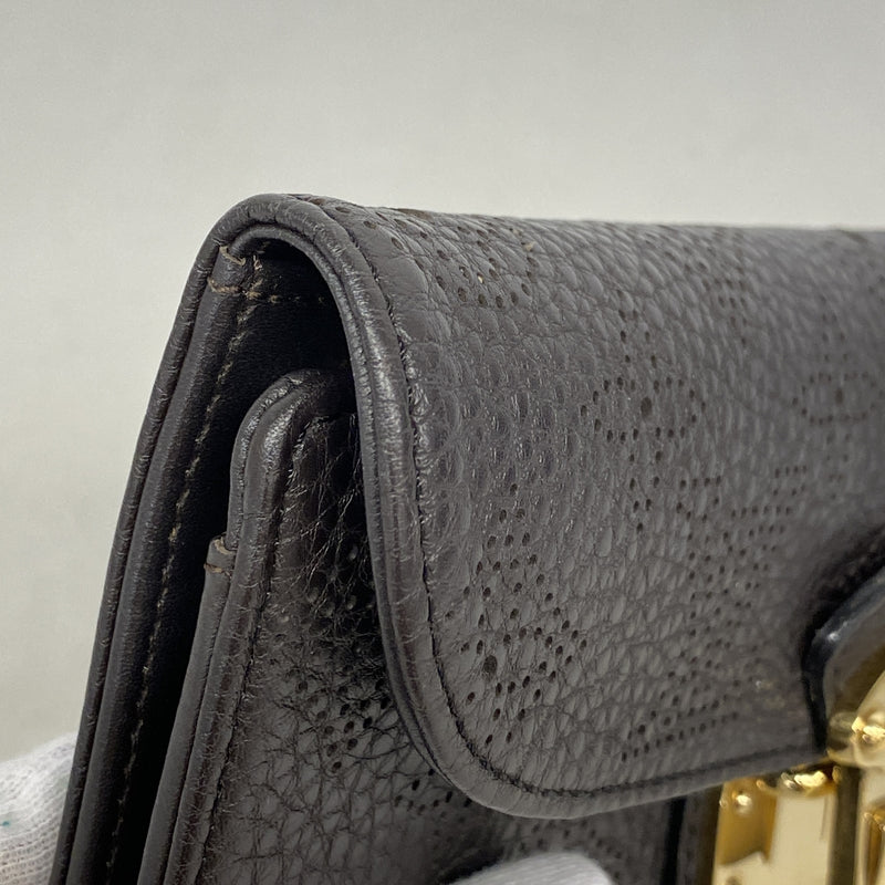 【6id5831】ルイヴィトン 三つ折り長財布 マヒナ ポルトフォイユアメリア M95968 ショコラ【中古】レディース
