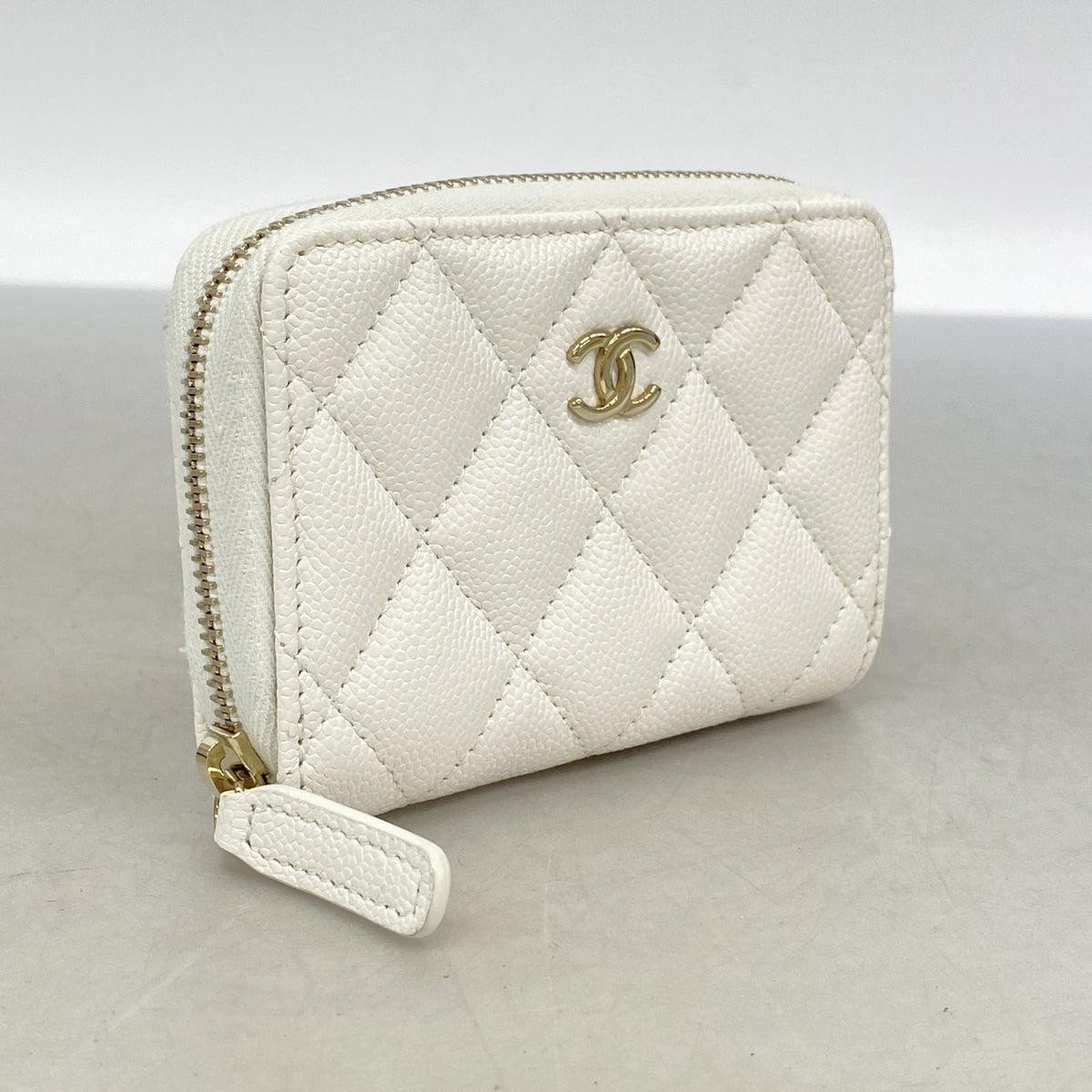 【6id5833】シャネル コインケース マトラッセ キャビアスキン アイボリー シャンパンゴールド金具【中古】レディース