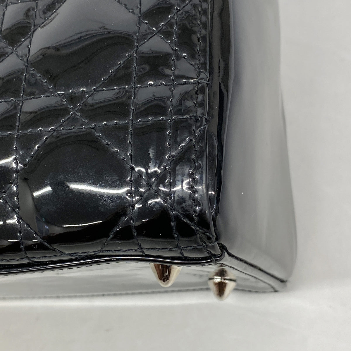 【6id5908】クリスチャンディオール ハンドバッグ カナージュ レディディオール エナメル ブラック シルバー金具【中古】レディース