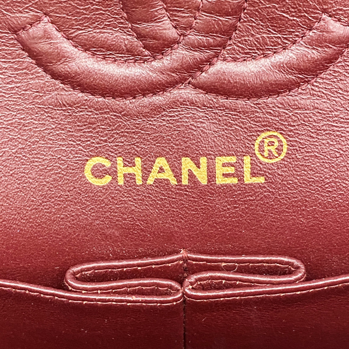 【6id5933】シャネル ショルダーバッグ マトラッセ Wフラップ Wチェーン ラムスキン ブラック ゴールド金具【中古】レディース