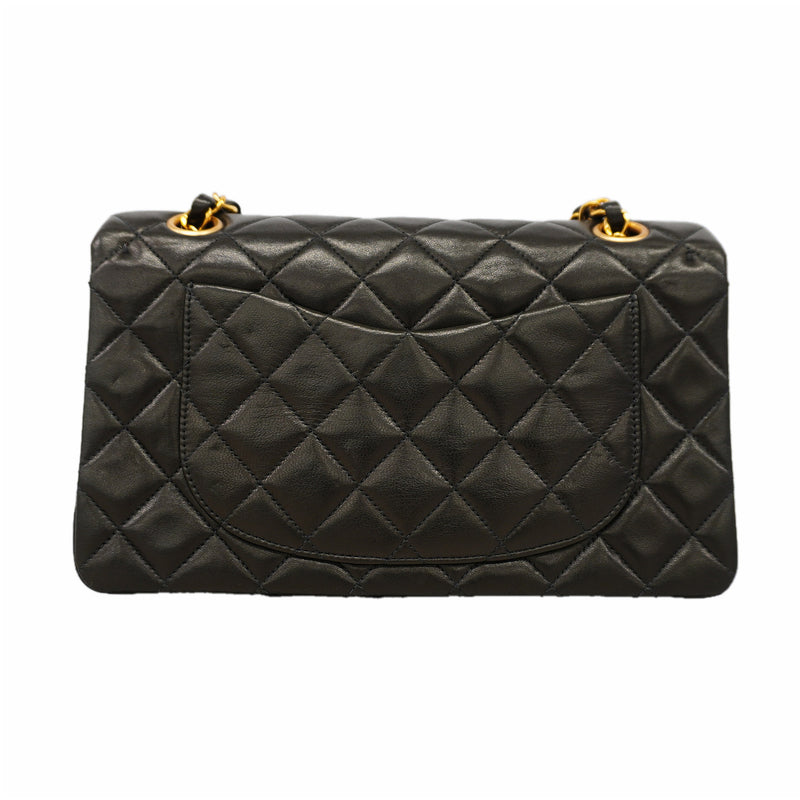 【6id5990】シャネル ショルダーバッグ マトラッセ Wフラップ Wチェーン ラムスキン ブラック ゴールド金具【中古】レディース