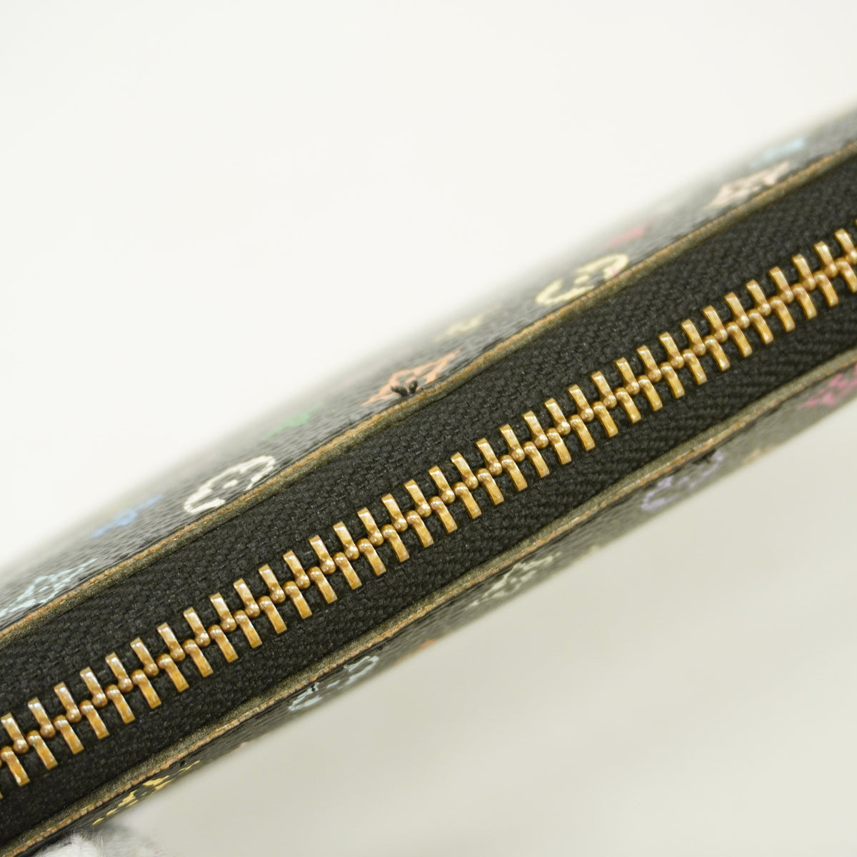 【6id6011】ルイヴィトン 長財布 モノグラム・マルチカラー ジッピーウォレット M60243 ノワール/グルナード【中古】レディース