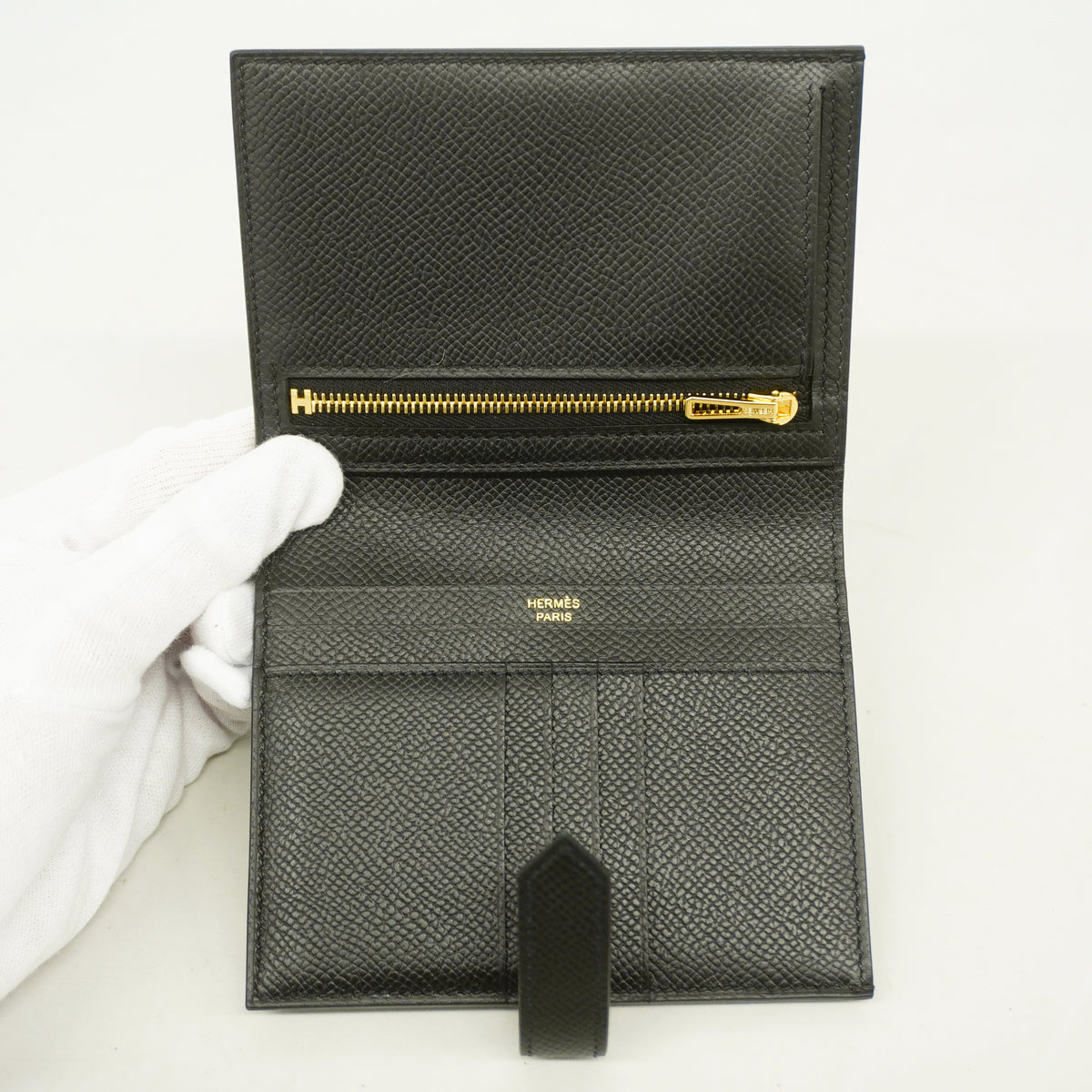 【6id6012】エルメス 財布 ベアンコンパクト ヴォーエプソン ブラック ゴールド金具 K刻印【中古】レディース