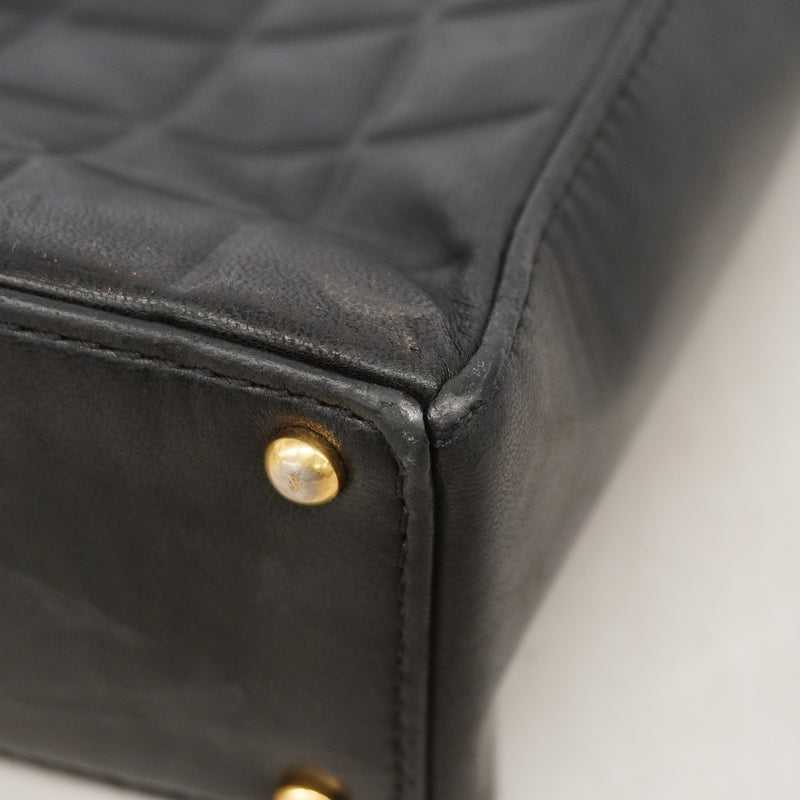 【6id6019-h】シャネル トートバッグ チョコバー ラムスキン ブラック シャンパンゴールド金具【中古】レディース