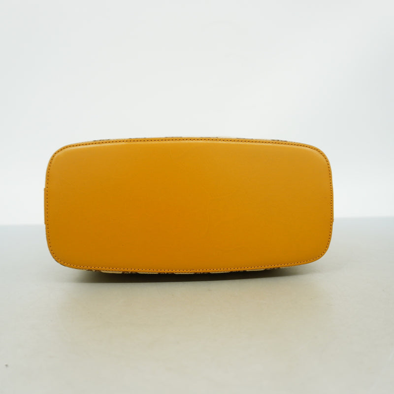 【6id6051】グッチ ショルダーバッグ GGキャンバス 001 3814 キャンバス ブラウン ゴールド金具【中古】レディース