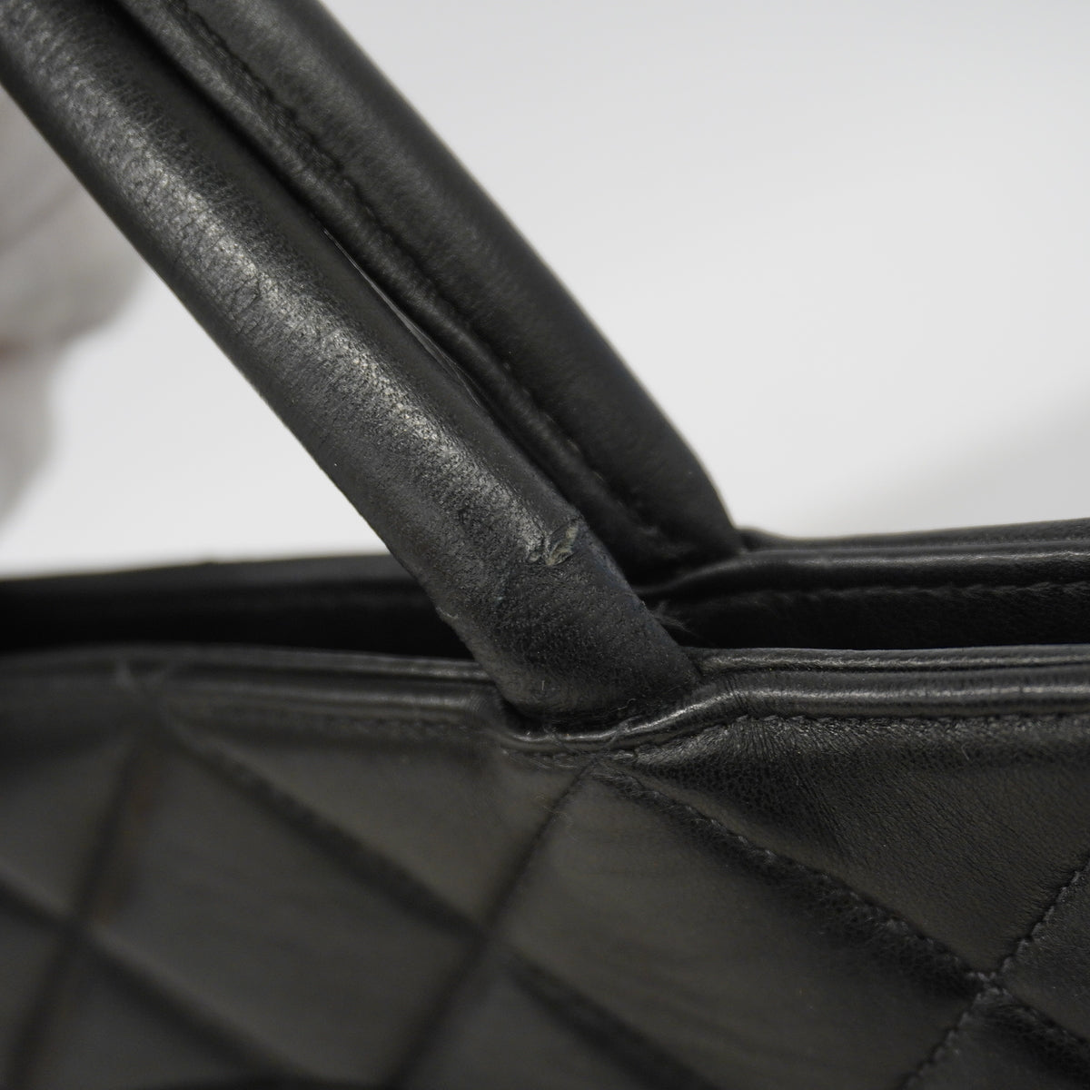 【6id6061-h】シャネル トートバッグ 復刻トート ラムスキン ブラック ゴールド金具【中古】レディース