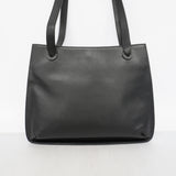 【6id6067-h】シャネル ショルダーバッグ キャビアスキン ブラック ゴールド金具【中古】レディース