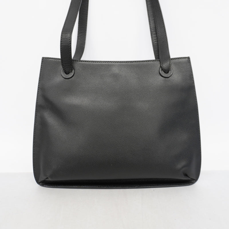 【6id6067-h】シャネル ショルダーバッグ キャビアスキン ブラック ゴールド金具【中古】レディース