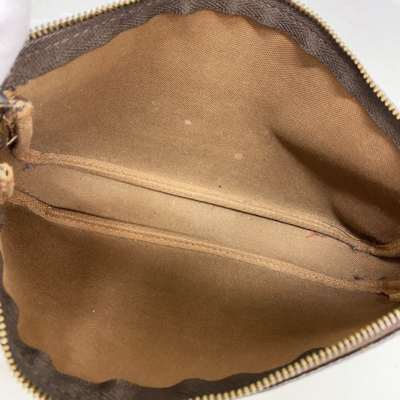 【6id6094】ルイヴィトン ポーチ モノグラム ポシェットアクセソワール M51980 ブラウン【中古】レディース