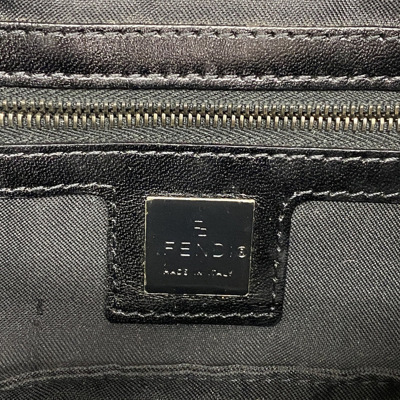 【6id6102】フェンディ ハンドバッグ ズッキーノ ナイロンキャンバス ブラック シルバー金具【中古】レディース
