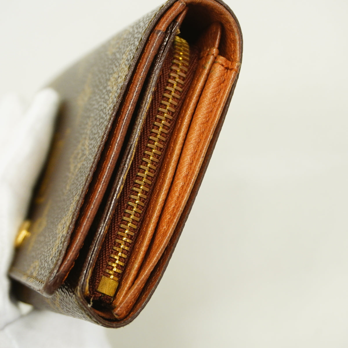 【6id6133】ルイヴィトン 財布 モノグラム ポルトモネビエトレゾール M61730 ブラウン【中古】レディース