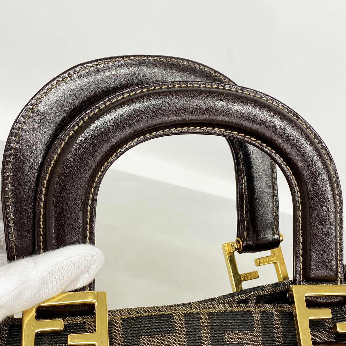 【6id6163】フェンディ ハンドバッグ ズッカ ナイロンキャンバス ブラウン ゴールド金具【中古】レディース