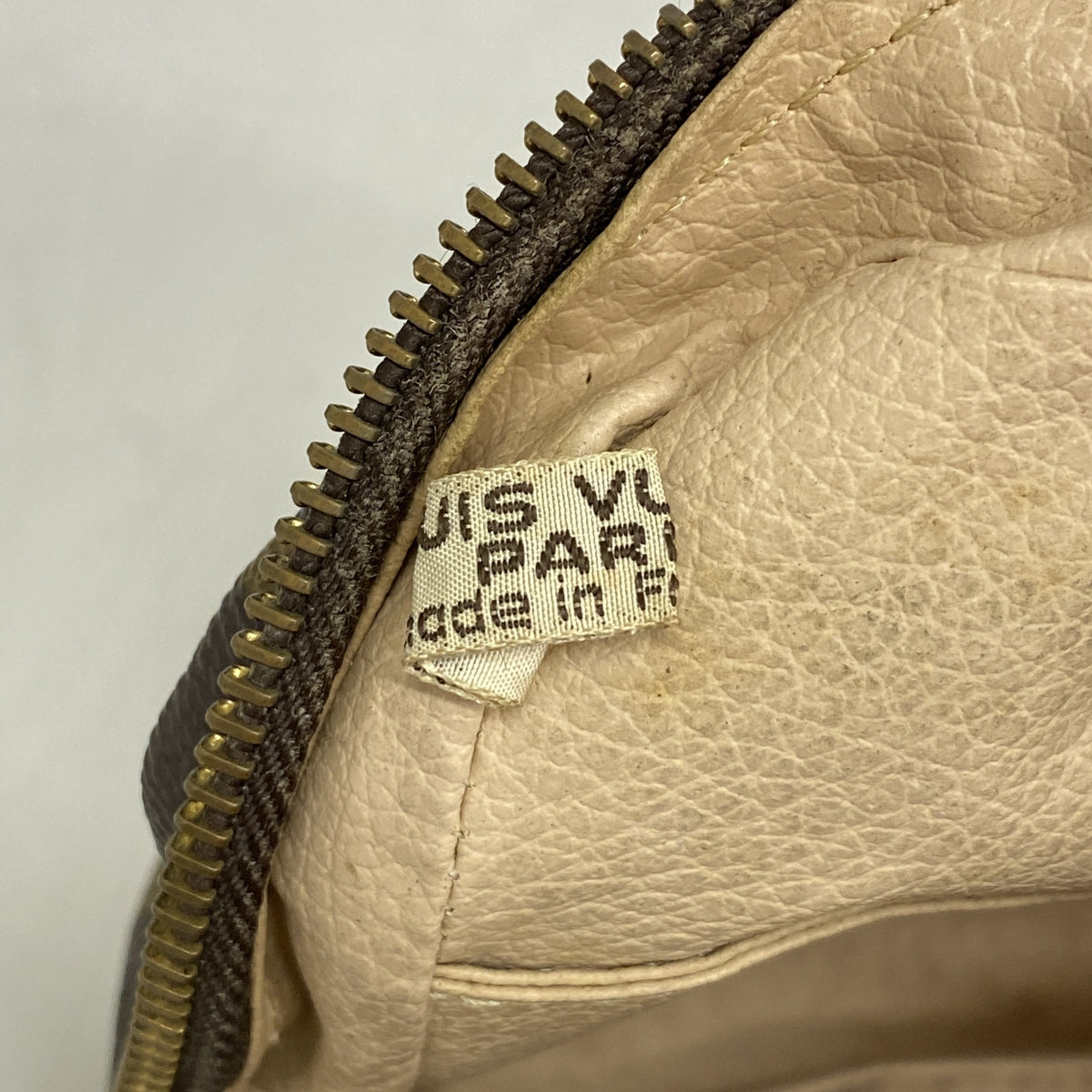 【6id6172】ルイヴィトン ポーチ モノグラム トゥルーストワレット23 M47524 ブラウン【中古】レディース