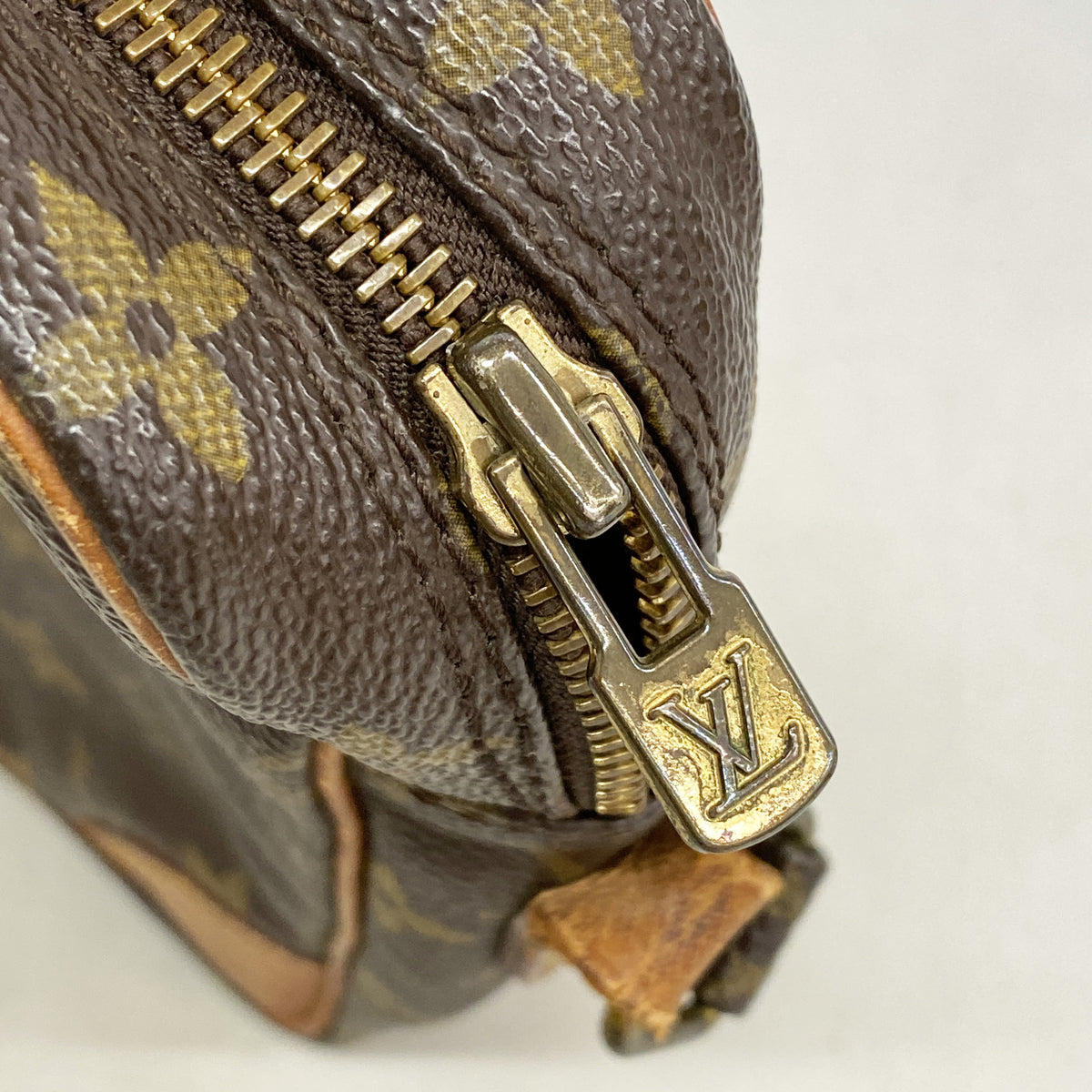 【6id6176】ルイヴィトン ショルダーバッグ モノグラム ダヌーブ M45266 ブラウン【中古】レディース