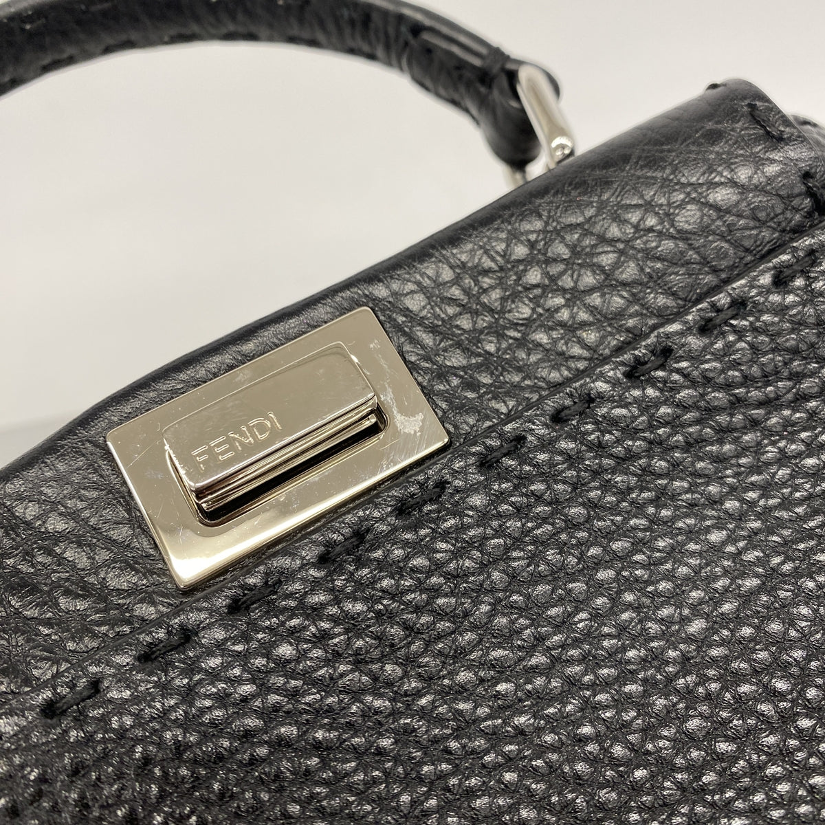 【6id6238】フェンディ ハンドバッグ セレリア ピーカブー レザー ブラック シルバー金具 2wayバッグ【中古】レディース