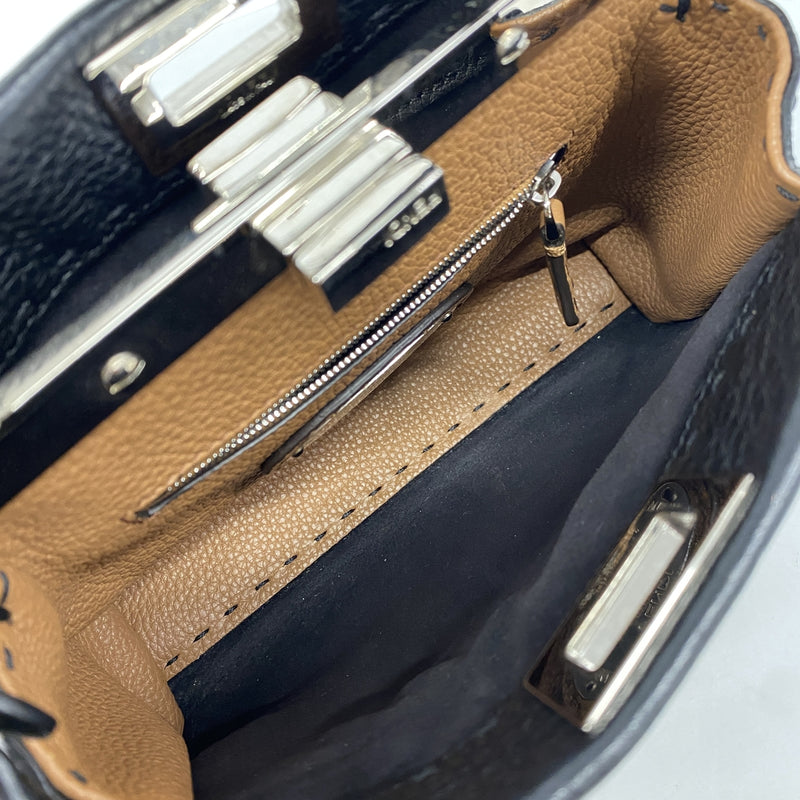 【6id6238】フェンディ ハンドバッグ セレリア ピーカブー レザー ブラック シルバー金具 2wayバッグ【中古】レディース