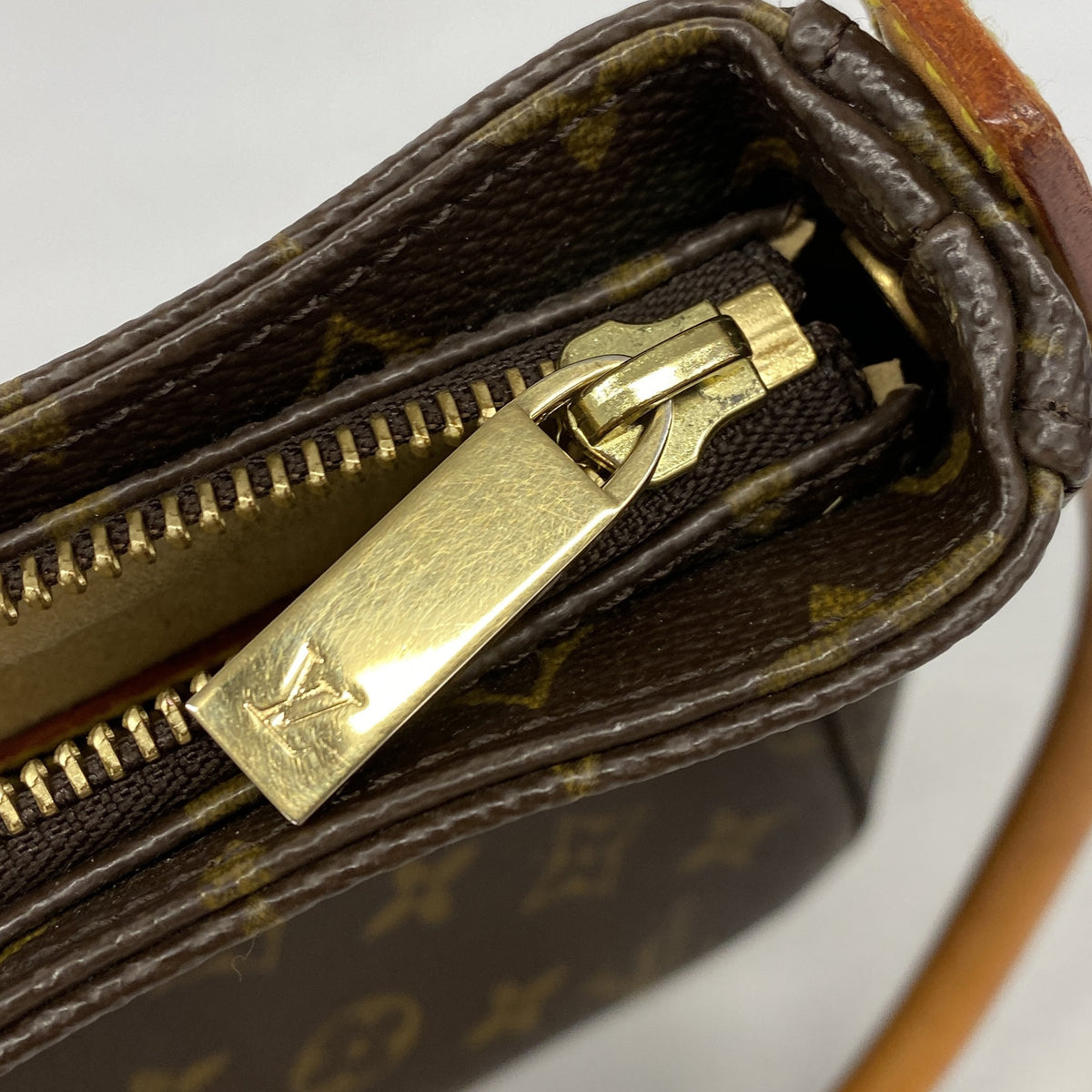 【6id6241】ルイヴィトン ショルダーバッグ モノグラム ルーピングMM M51146 ブラウン【中古】レディース