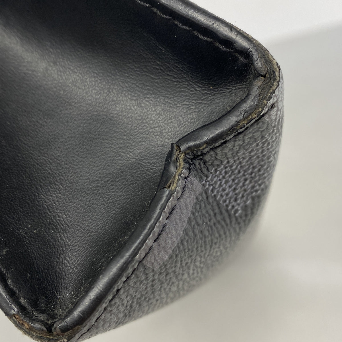 【6id6245】ルイヴィトン クラッチバッグ ダミエ・グラフィット ポシェットヴォワヤージュMM N60175 ブラック【中古】メンズ
