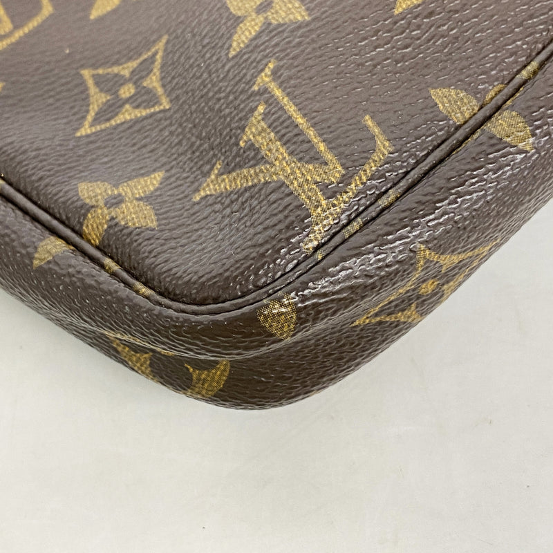 【6id6251】ルイヴィトン ポーチ モノグラム ポシェットアクセソワール M51980 ブラウン【中古】レディース