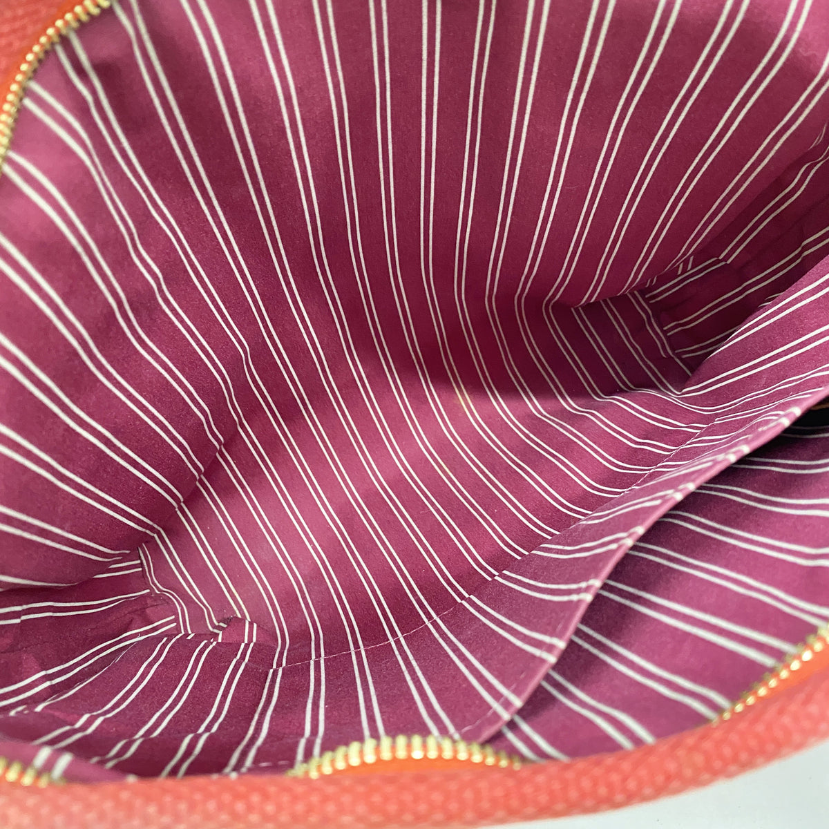 【6id6255】ルイヴィトン トートバッグ アンティグア カバMM M40034 ルージュ【中古】レディース