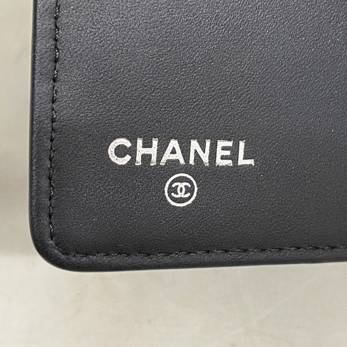 【6id6276】シャネル 長財布 ボーイシャネル レザー ブラック シルバー金具【中古】レディース