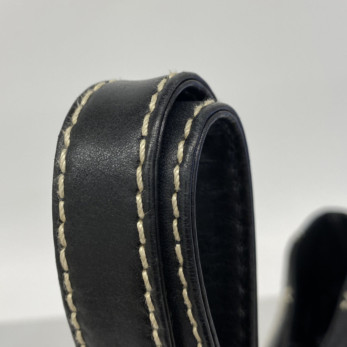 【6id6298】シャネル トートバッグ ワイルドステッチ レザー ブラック ゴールド金具【中古】レディース