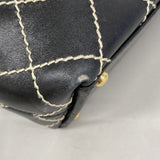【6id6298】シャネル トートバッグ ワイルドステッチ レザー ブラック ゴールド金具【中古】レディース