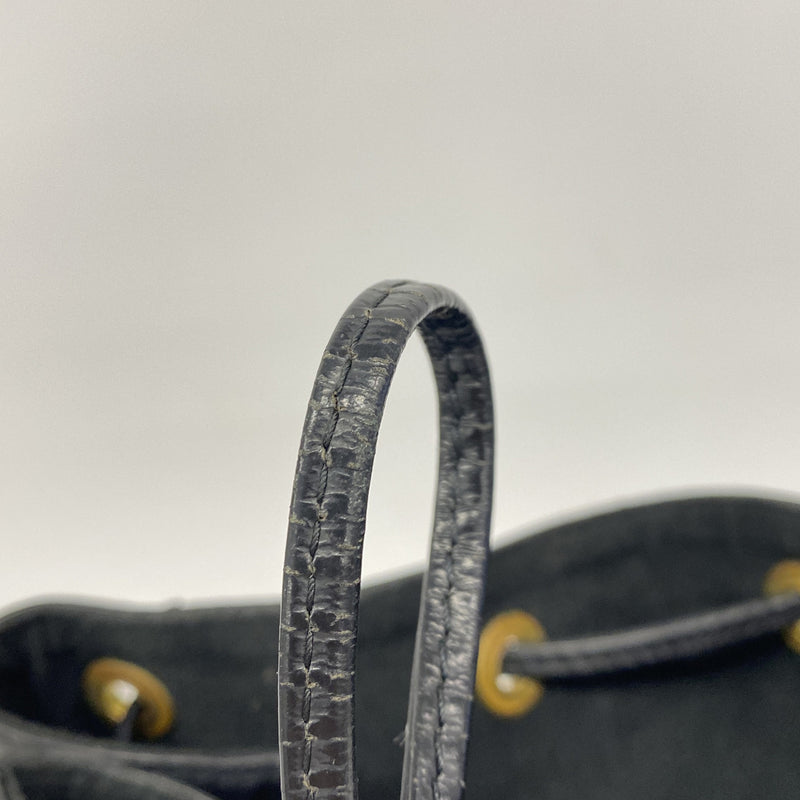 【6id6303】ルイヴィトン ショルダーバッグ エピ プチノエ M44102 ノワール【中古】レディース