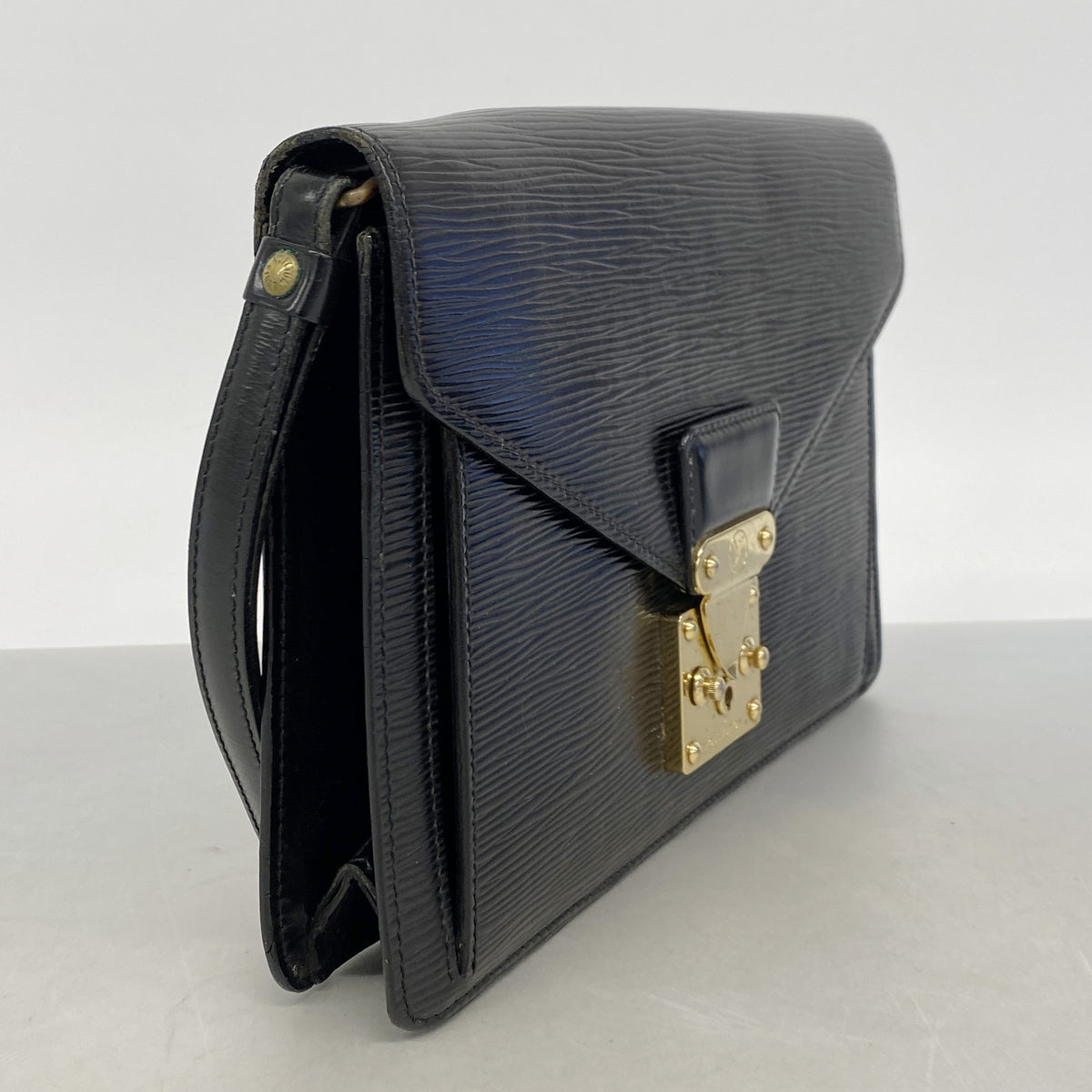【6id6304】ルイヴィトン クラッチバッグ エピ ポシェットセリエドラゴンヌ M52612 ノワール【中古】メンズ