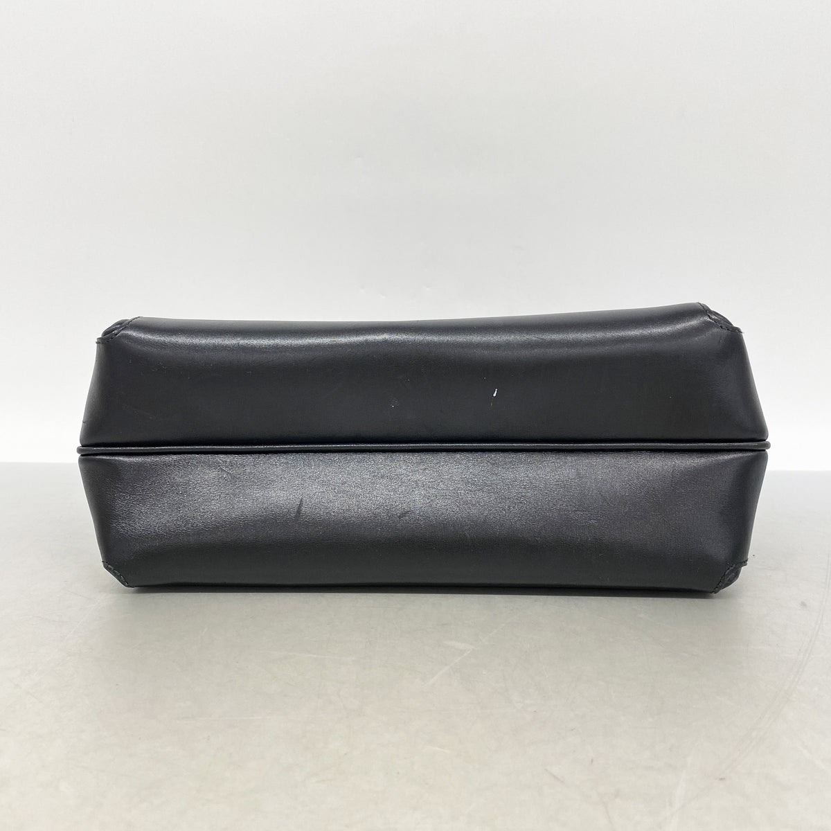 【6id6309】サルヴァトーレフェラガモ ハンドバッグ レザー ブラック シルバー金具【中古】レディース