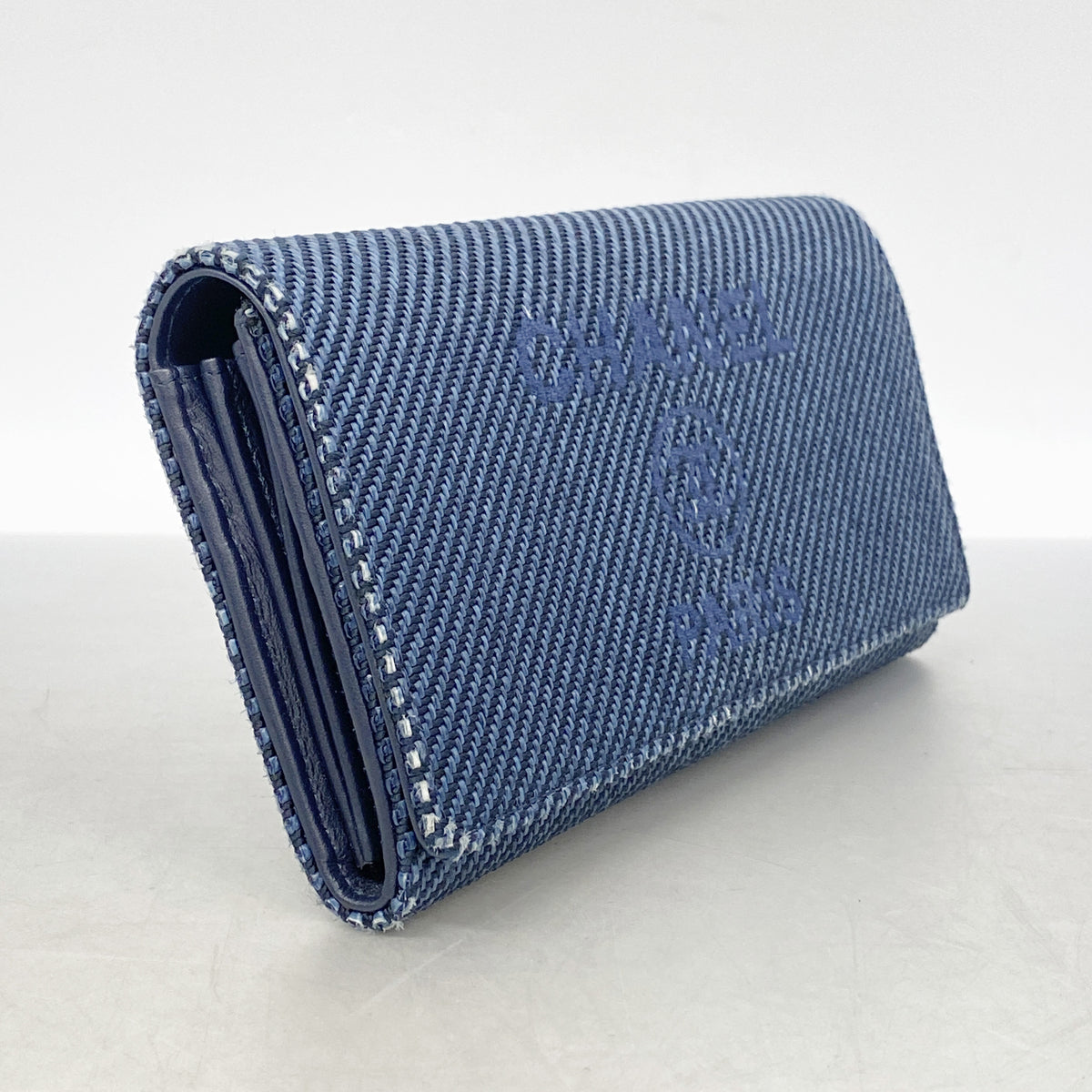 【6id6319】シャネル 長財布 ドーヴィル ツイード ブルー ゴールド金具【中古】レディース