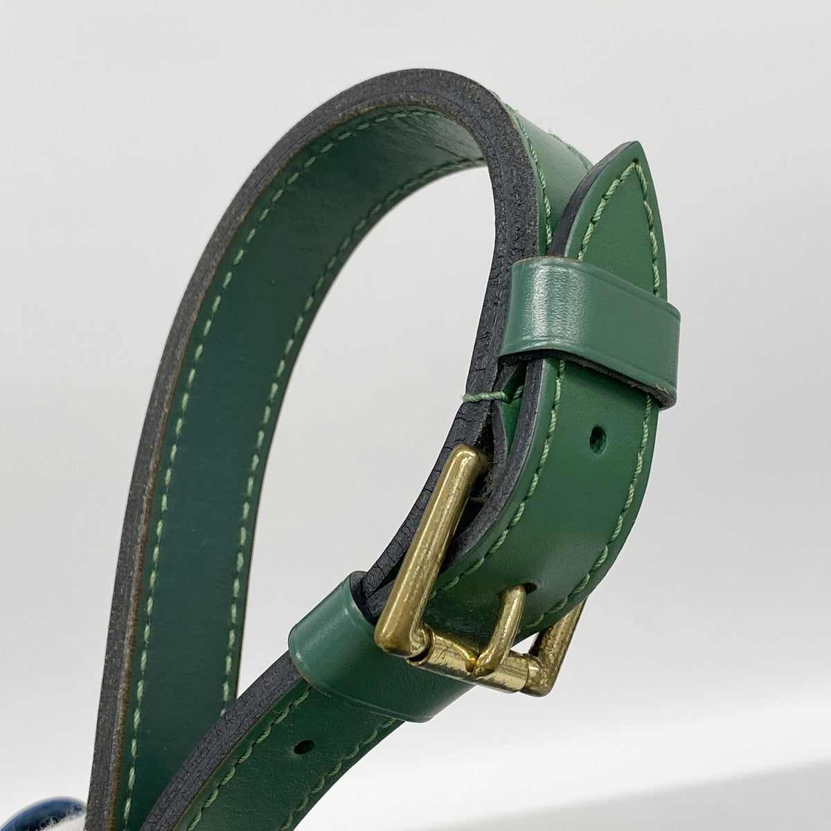 【6id6323】ルイヴィトン ショルダーバッグ エピ ノエ M44044 トレドブルー ボルネオグリーン【中古】レディース
