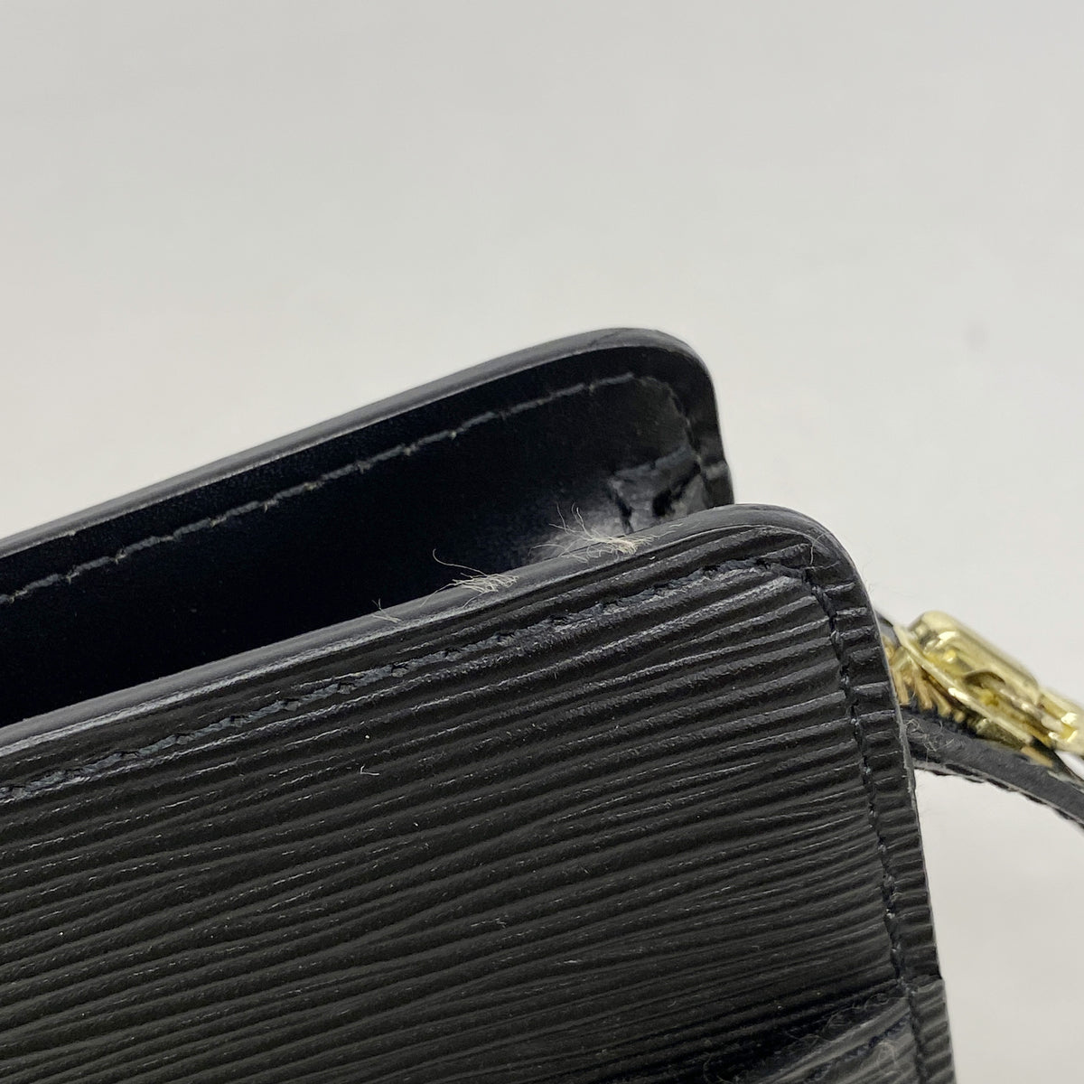 【6id6324】ルイヴィトン クラッチバッグ エピ ポシェットオム M52522 ノワール【中古】メンズ