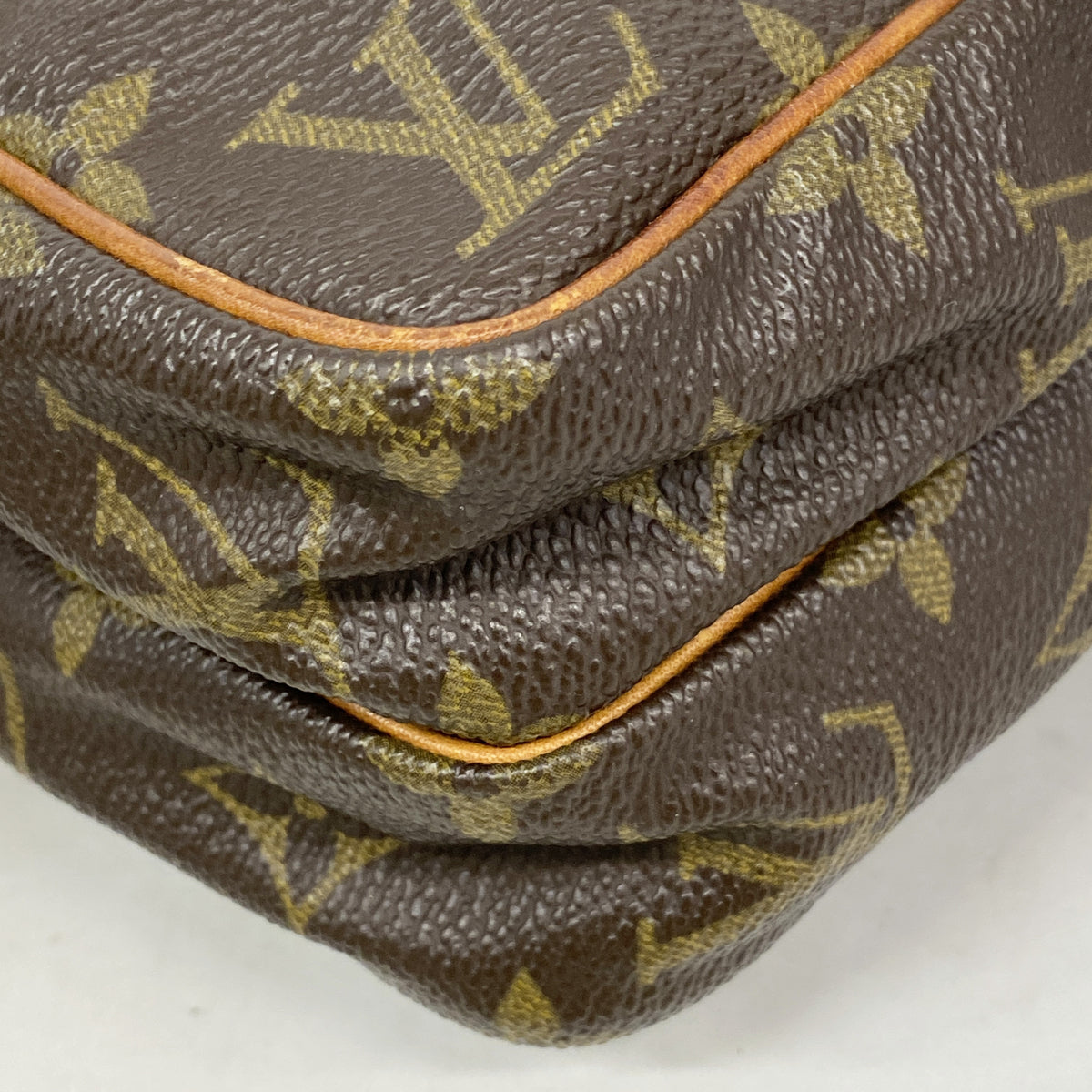 【6id6369】ルイヴィトン ショルダーバッグ モノグラム ミニアマゾン M45238 ブラウン【中古】レディース