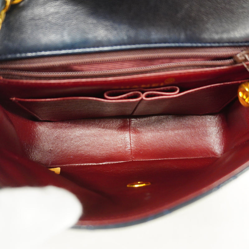 【6id6382】シャネル ショルダーバッグ マトラッセ チェーンショルダー ラムスキン ネイビー ゴールド金具【中古】レディース