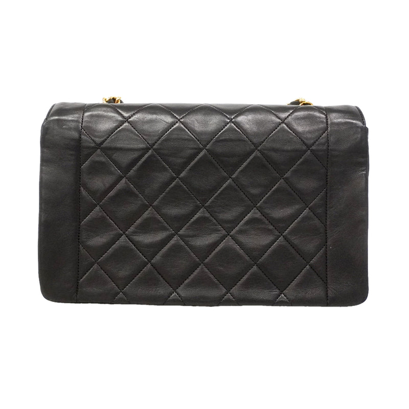 【6id6404】シャネル ショルダーバッグ ダイアナ チェーンショルダー ラムスキン ブラック ゴールド金具【中古】レディース