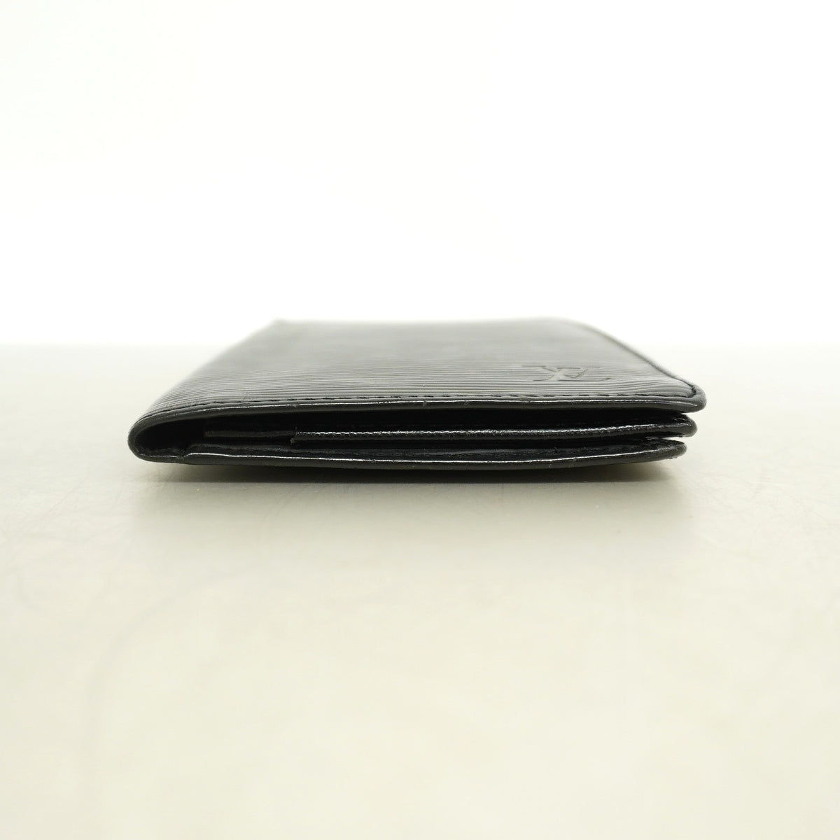 【6ie6417】ルイヴィトン 長札入れ エピ ポルトカルトクレディ円 M63212 ノワール【中古】メンズ