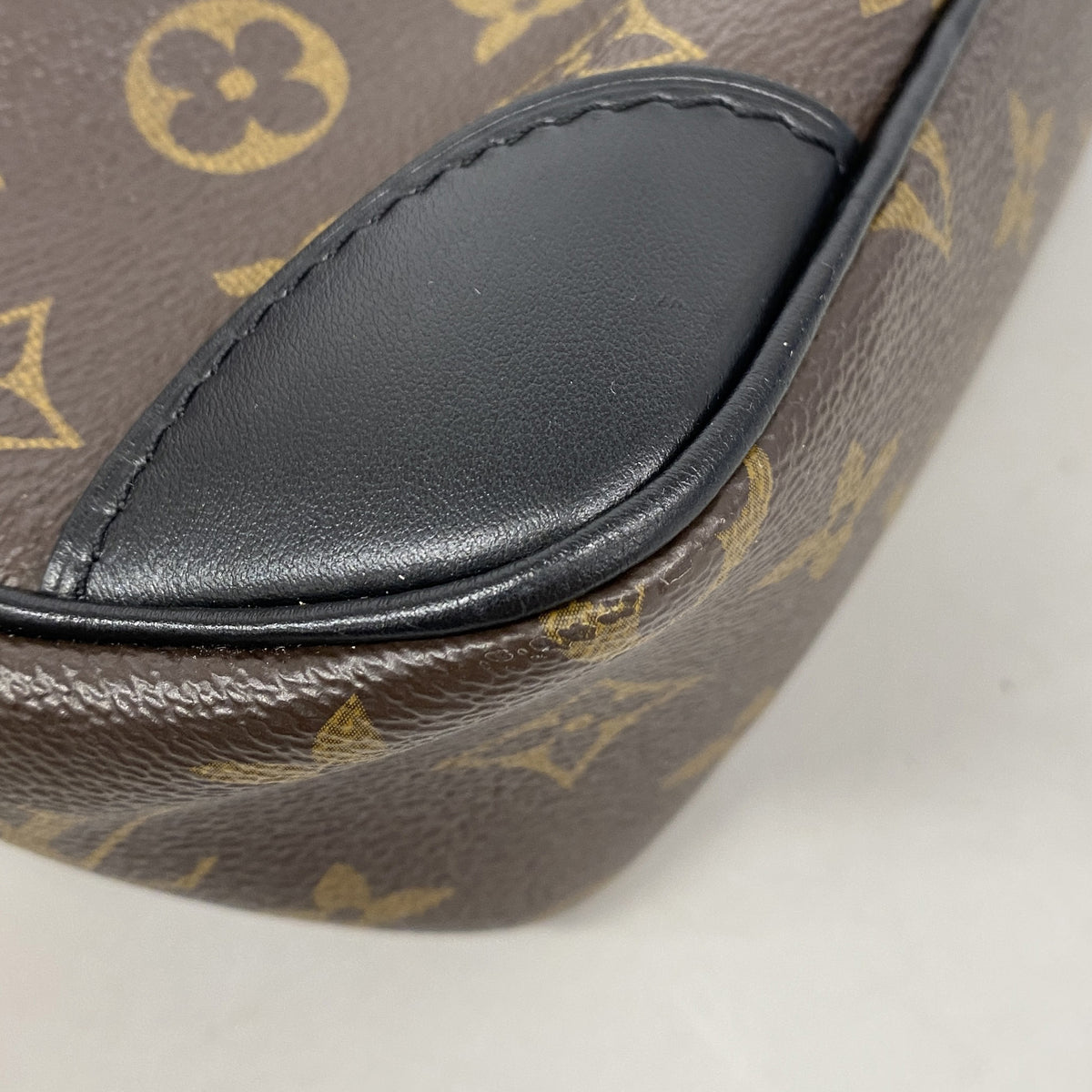 【6ie6436】ルイヴィトン ショルダーバッグ モノグラム オデオンNMPM M45353 ノワール【中古】レディース