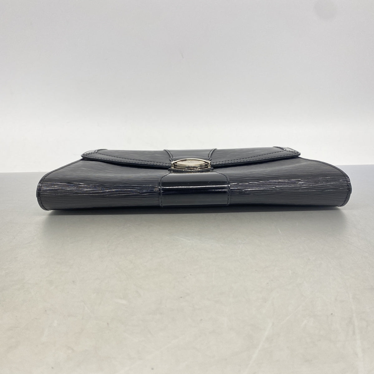 【6ie6444】ルイヴィトン ショルダーバッグ エピ エレクトリック ポシェットイエナ M4027N ノワール【中古】レディース