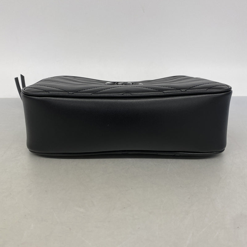 【6ie6457】グッチ ショルダーバッグ GGマーモント 447632 レザー ブラック シルバー金具【中古】レディース