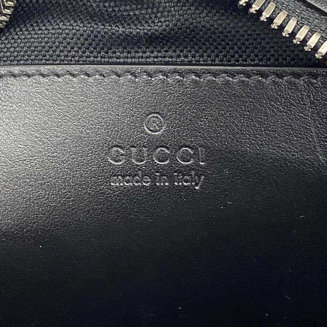 【6ie6457】グッチ ショルダーバッグ GGマーモント 447632 レザー ブラック シルバー金具【中古】レディース