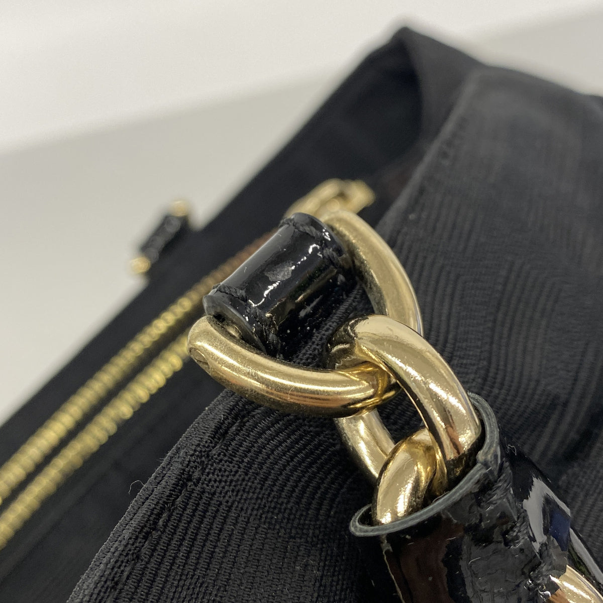 【6ie6468】フェンディ トートバッグ ズッカ ナイロンキャンバス ブラック ゴールド金具【中古】レディース