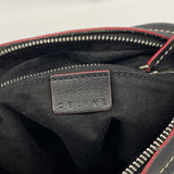 【6ie6470】セリーヌ ショルダーバッグ マカダム ナイロンキャンバス ブラック レッド シルバー金具【中古】メンズ