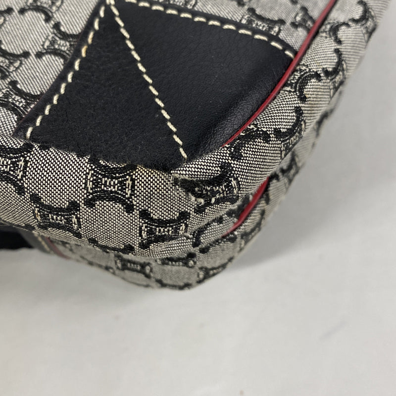 【6ie6470】セリーヌ ショルダーバッグ マカダム ナイロンキャンバス ブラック レッド シルバー金具【中古】メンズ