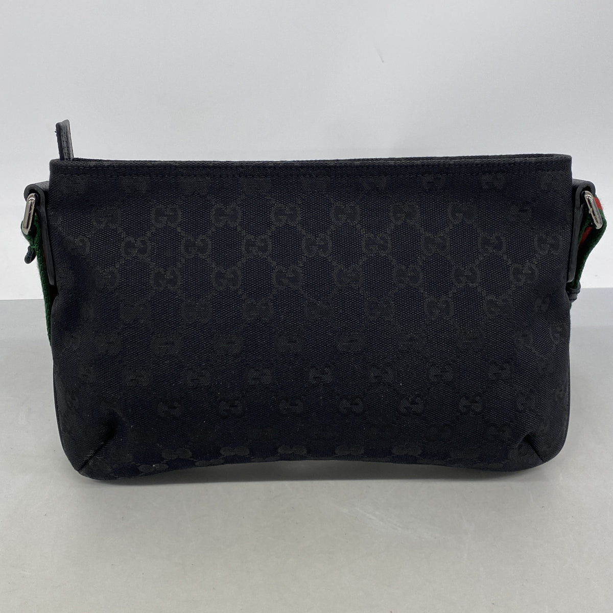 【6ie6471】グッチ ショルダーバッグ GGキャンバス/シェリーライン 189749 キャンバス ブラック シルバー金具【中古】レディース