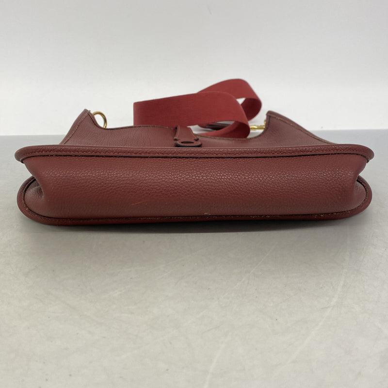 【6ie6473】エルメス ショルダーバッグ エヴリン1PM トリヨンクレマンス ルージュアッシュ ゴールド金具 □G刻印【中古】レディース